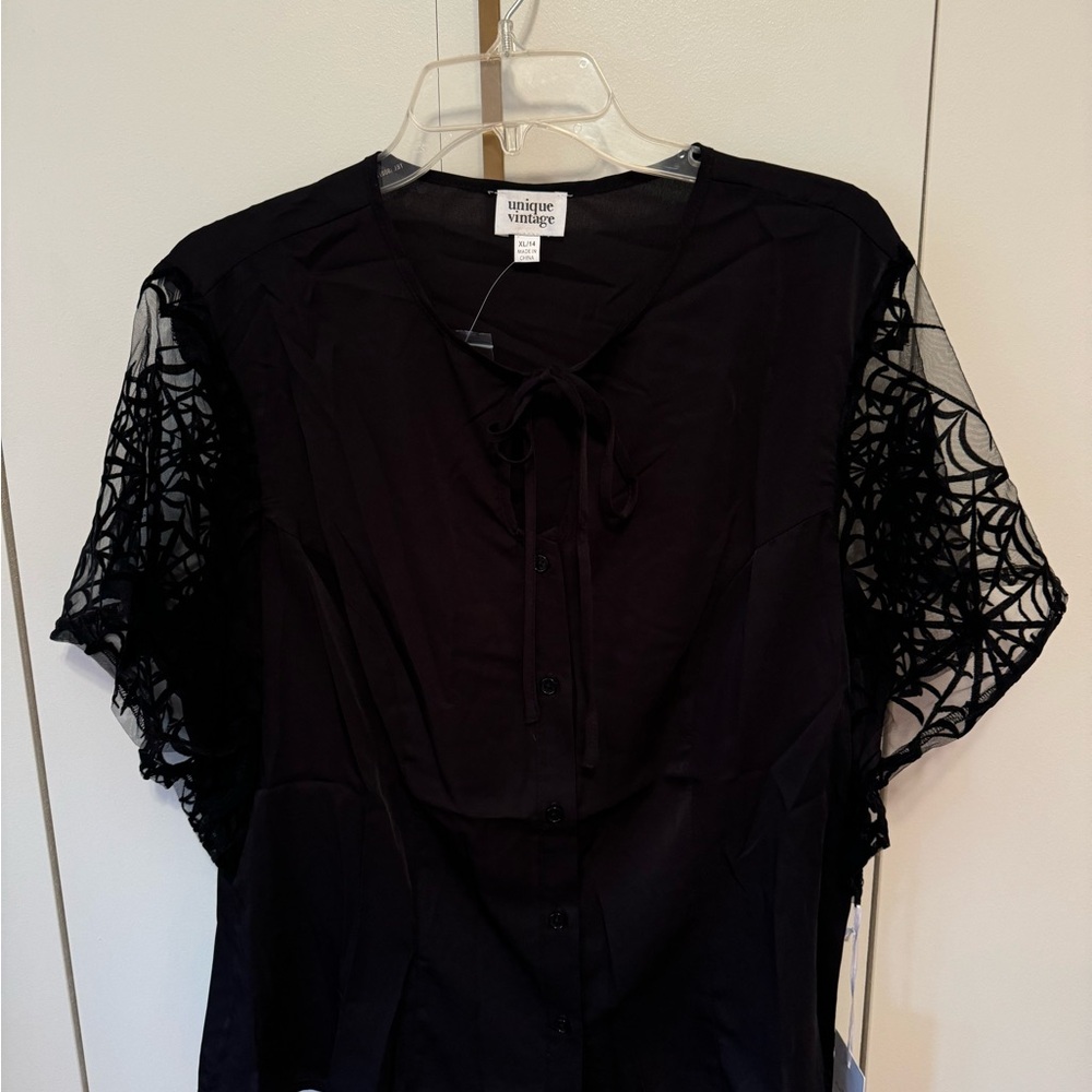 NWT - Unique Vintage Black Flocked Spiderweb Cecilia Blouse - Picture 5 of 9
